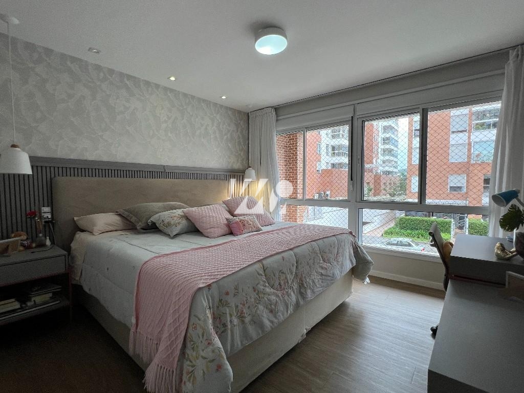 Apartamento em Pedra Branca, Palhoça. 3 quartos, 168m². Imagem 10 de 15